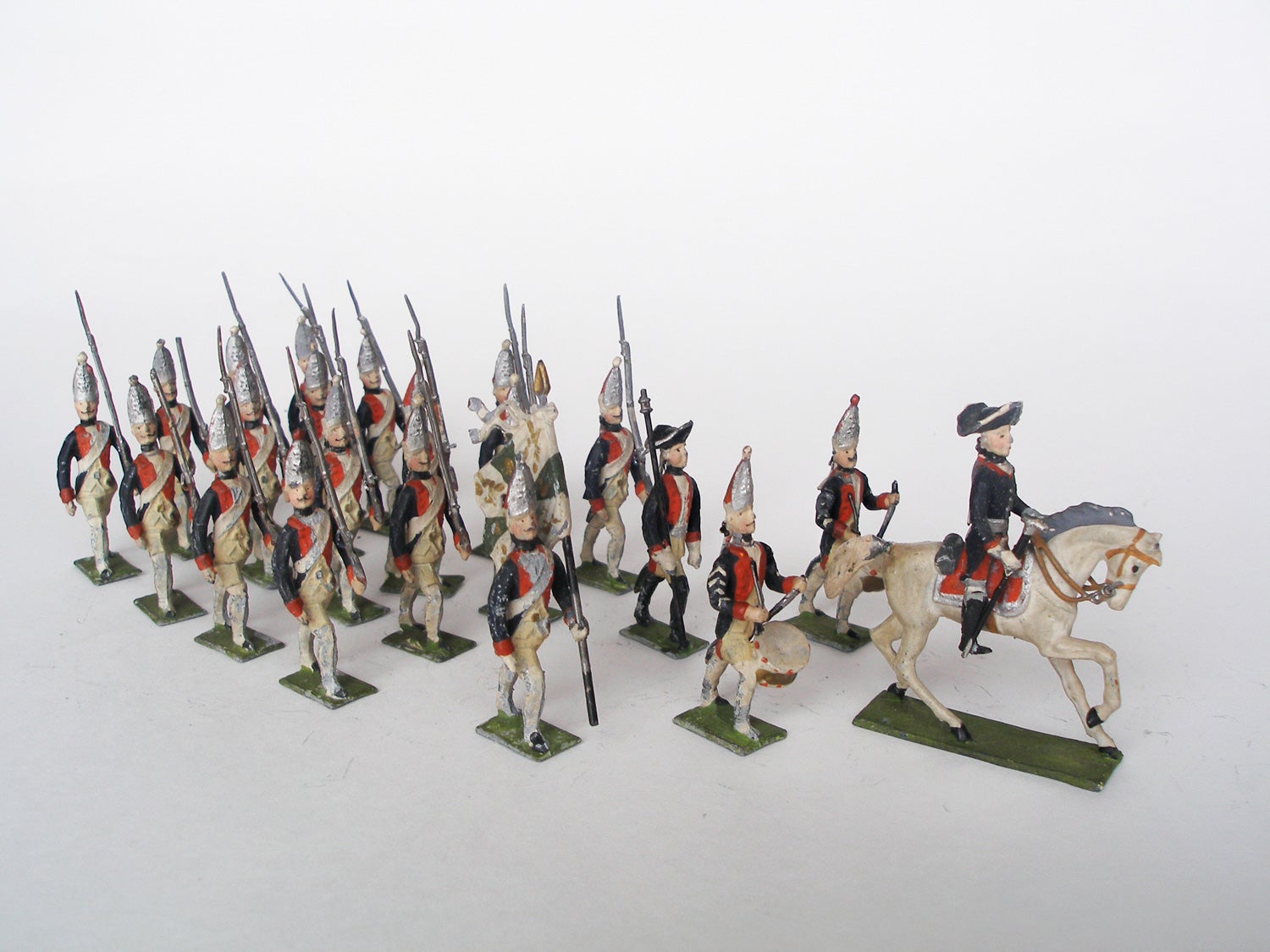 Victorian+Toy+Soldiers Old Toy Soldier Auctions chalks up a best sale to date’ as Thompson ...