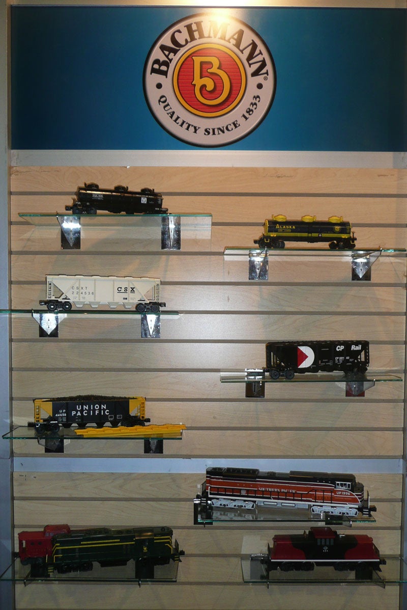 https://www.planetdiecast.com/gallery/Trains-iHobby-Bachman-Trains/Bachman_1.jpg