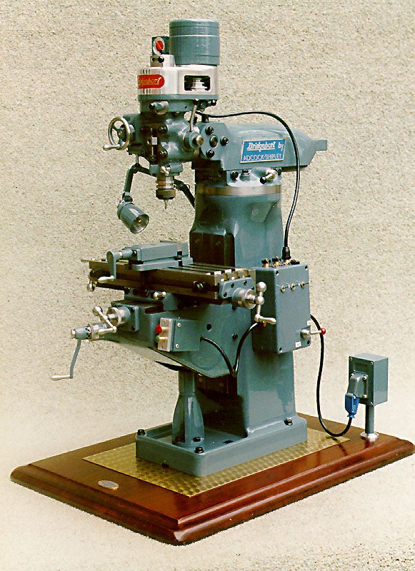 /gallery/Craftsmanship-Museum/1_14_scale_working_Bridgeport_BRJ_Milling_Machine-Barry_Jordan.JPG