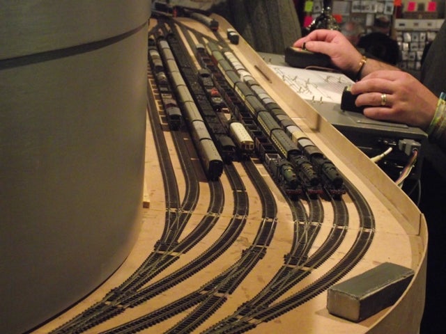 n gauge layout construction