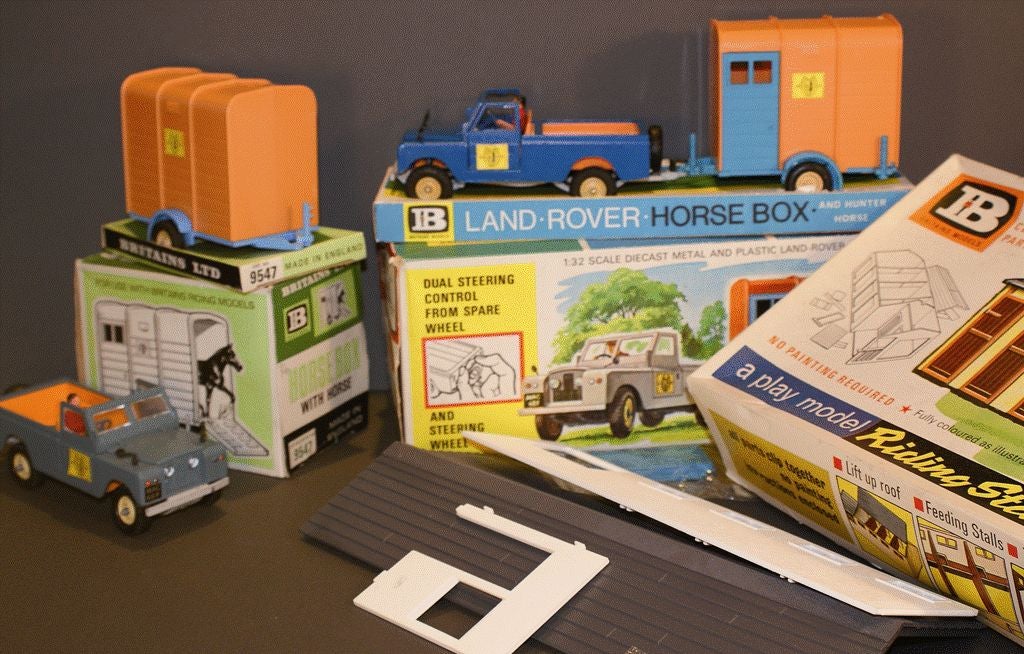 /gallery/figures-heraldfarmmodels/Some_of_the_new_additions_for_1968.jpg