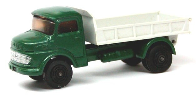 /gallery/cars-minibuby/Mercedes_Benz_L1114.JPG
