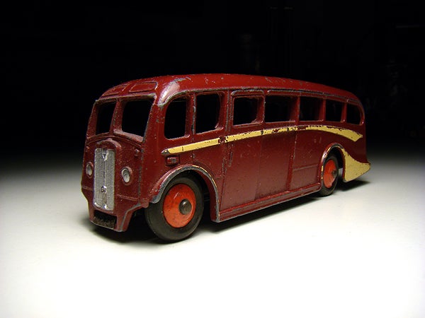 dinky toys luxury coach
